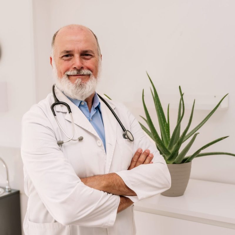 portrait-of-the-senior-doctor-looking-into-the-camera.jpg